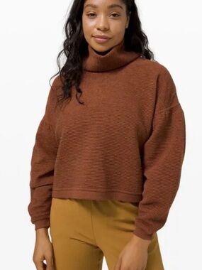 lululemon athletica Peaceful moments Pullover